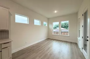 302 Alicia Ct, Mansfield, TX 76063 - Photo 8