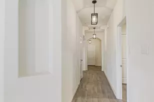 3218 Hunters Gln Dr, Aubrey, TX 76227 - Photo 4