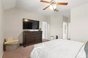 204 Black Bear Dr, McKinney, TX 75071 - Photo 18