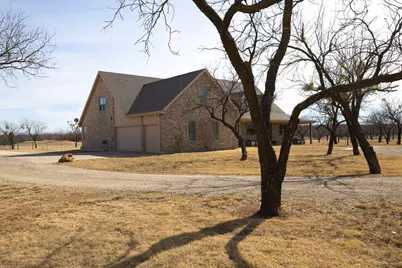 213 Crooked Creek Road, Abilene, TX 79602 - Photo 10