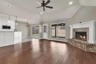2601 W Center St, Sherman, TX 75092 - Photo 6