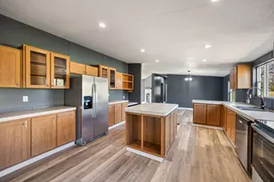 1906 Evelyn St, Hawk Cove, TX 75474 - Photo 10