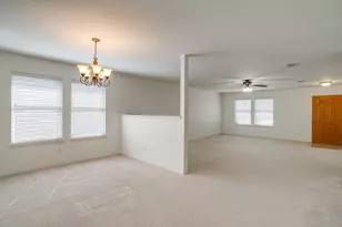 800 Grant St, Burleson, TX 76028 - Photo 10