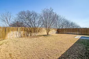 800 Grant St, Burleson, TX 76028 - Photo 40