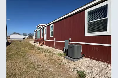 786 Holiday Village Dr, Quitman, TX 75783 - Photo 4