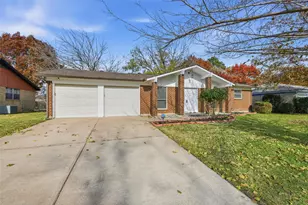 7825 Emerald Hills Way, North Richland Hills, TX 76180 - Photo 1