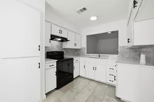 7825 Emerald Hills Way, North Richland Hills, TX 76180 - Photo 6