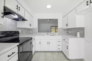 7825 Emerald Hills Way, North Richland Hills, TX 76180 - Photo 4