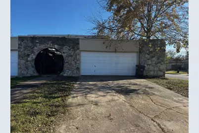 6329 Walraven Circle, Fort Worth, TX 76133 - Photo 1