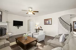 7521 Star Gazer Ln, Forest Hill, TX 76140 - Photo 4