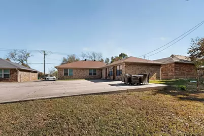 2320 Bernard Street, Denton, TX 76205 - Photo 10