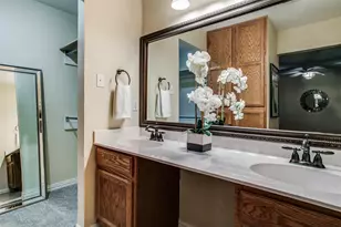 24 Oakbrook Dr, Lewisville, TX 75057 - Photo 28