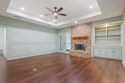 9402 Oak Hill Drive, Woodway, TX 76712 - Photo 12