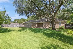 9402 Oak Hill Dr, Woodway, TX 76712 - Photo 32