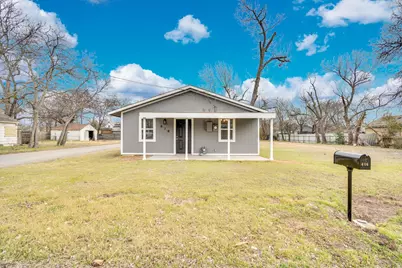 616 Sabine Avenue, Cleburne, TX 76031 - Photo 22