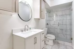 2714 Carriage Ln, Carrollton, TX 75006 - Photo 20