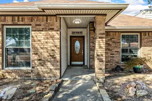 3913 Arizona St, Sachse, TX 75048 - Photo 2