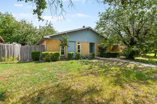 2068 E Peters Colony Rd, Carrollton, TX 75007 - Photo 2