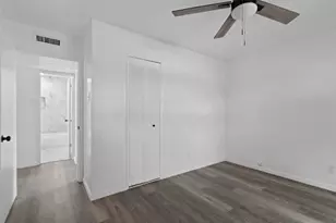 2068 E Peters Colony Rd, Carrollton, TX 75007 - Photo 20