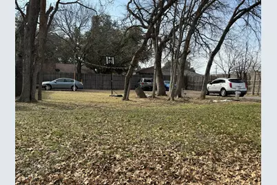 5500 Napier Drive, Arlington, TX 76016 - Photo 2