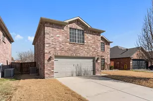 10416 Winding Passage Way, Fort Worth, TX 76131 - Photo 2