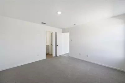 1034 Neyland Drive, Ennis, TX 75119 - Photo 10