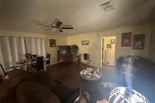 912 Kelley Dr, Everman, TX 76140 - Photo 14