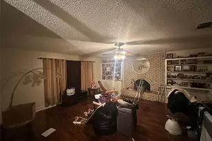 912 Kelley Dr, Everman, TX 76140 - Photo 8