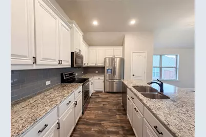 633 Bayonet Drive, Fort Worth, TX 76108 - Photo 2