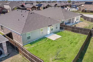 806 Meadow Wood Ln, Princeton, TX 75407 - Photo 6