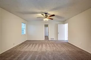 609-611 Melbourne Rd, Hurst, TX 76053 - Photo 14