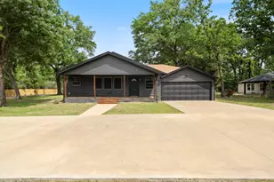 129 King Arthur Rd, Mabank, TX 75156 - Photo 4