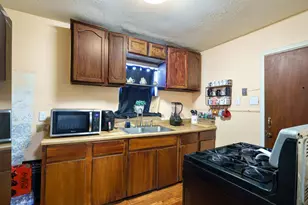 731 Dover St, Dallas, TX 75216 - Photo 10