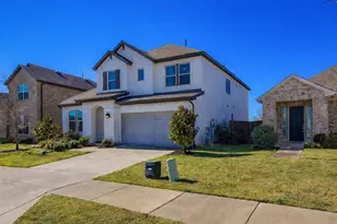 3517 Iron Horse Dr, Little Elm, TX 75068 - Photo 2