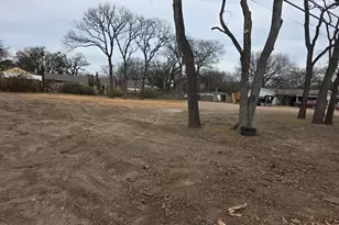 3422 S Peachtree Rd, Balch Springs, TX 75180 - Photo 10