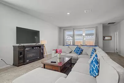 8913 Oil Barron Avenue, Fort Worth, TX 76179 - Photo 14