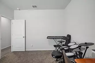 8913 Oil Barron Ave, Fort Worth, TX 76179 - Photo 20