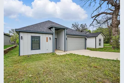 427 E Munson Street, Denison, TX 75021 - Photo 2