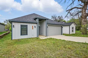 427 E Munson St, Denison, TX 75021 - Photo 2