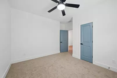 427 E Munson Street, Denison, TX 75021 - Photo 14