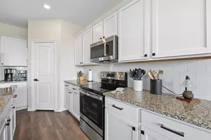 6940 Waterloo Ln, Saginaw, TX 76179 - Photo 10