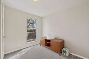 948 Carom Way, Dallas, TX 75217 - Photo 16