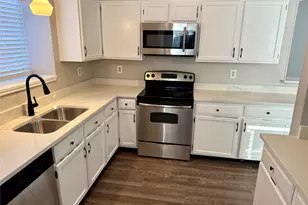 1401 Flameleaf Dr, Allen, TX 75002 - Photo 4