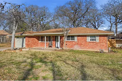 2900 Chippewa Trail, Lake Worth, TX 76135 - Photo 2