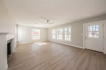 100 Crestwood Drive, Fort Worth, TX 76107 - Photo 6