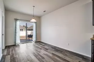 9421 Waterman Dr, Aubrey, TX 76227 - Photo 10