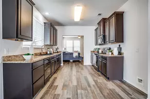 9421 Waterman Dr, Providence Village, TX 76227 - Photo 10