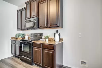 9421 Waterman Drive, Aubrey, TX 76227 - Photo 8