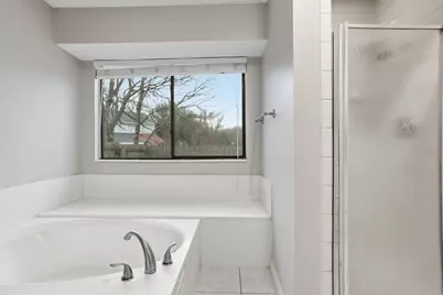 4364 Bentley Drive, Grand Prairie, TX 75052 - Photo 24