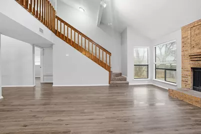 4364 Bentley Drive, Grand Prairie, TX 75052 - Photo 4